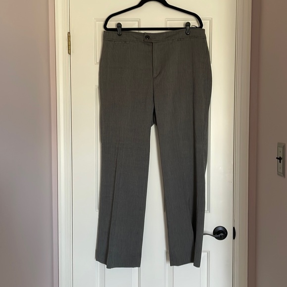 Pantalon Capri Noir NYDJ (Not Your Daughters Jeans) - Taille 12P, Neuf Avec étiquette, Coupe Slim Abdomen